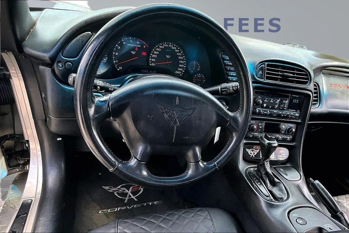 Used 2000  Chevrolet  image 8