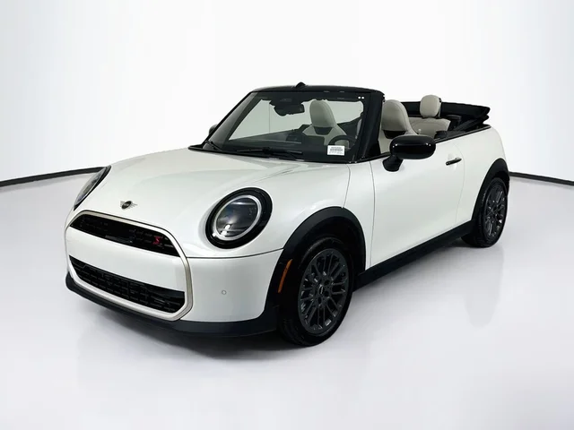 2026 MINI Convertible Signature Plus