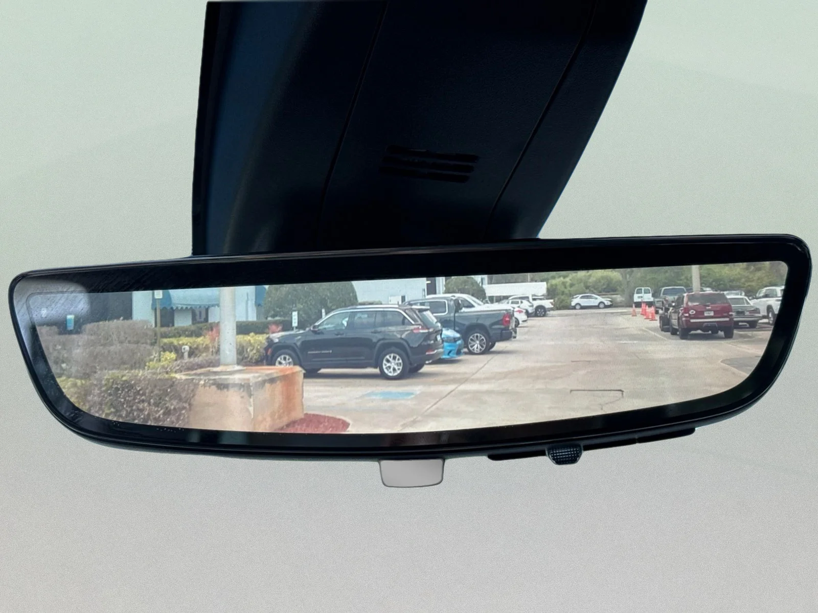 Used 2019 Northsky Blue Metallic Chevrolet LTZ image 31