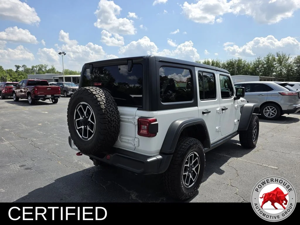 Used 2024 White Jeep Rubicon image 5