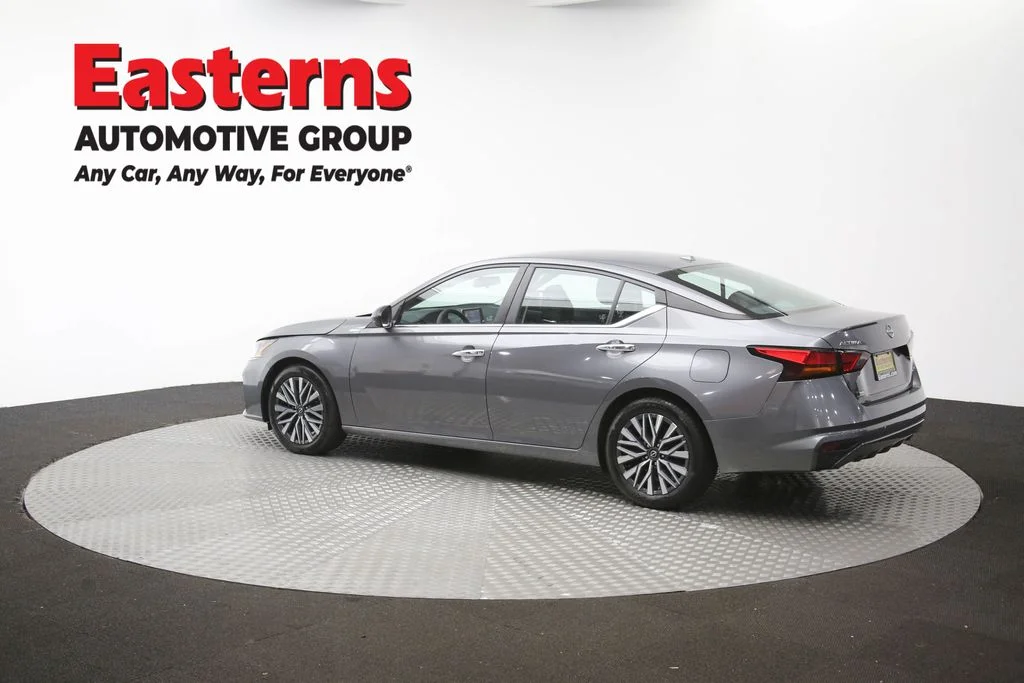 Used 2025 Gray Nissan 2.5 SV image 62