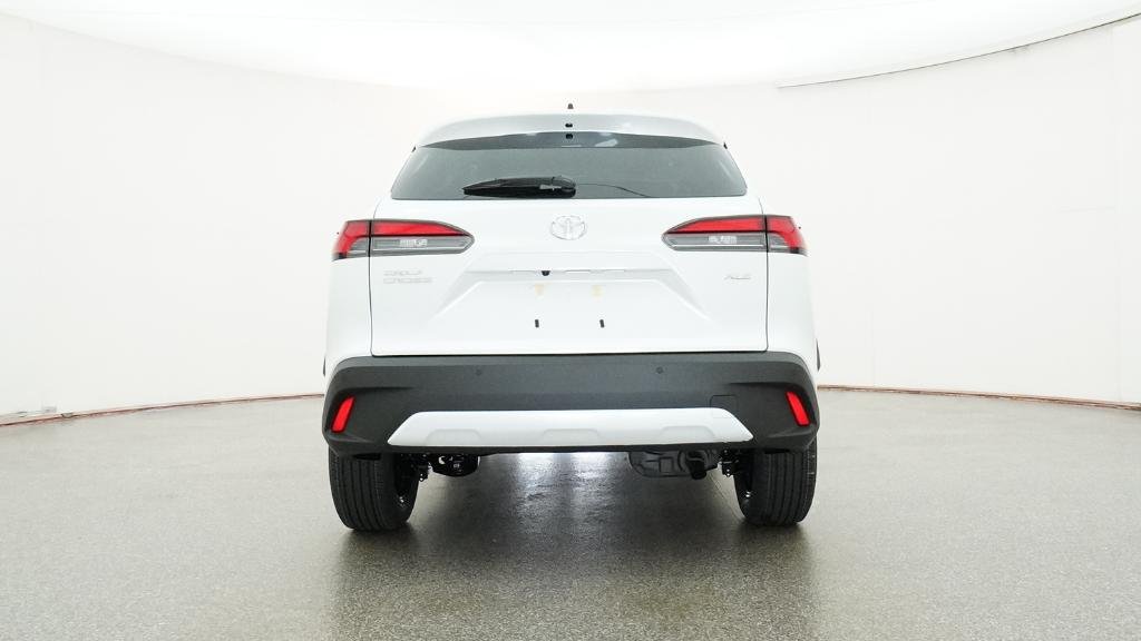 New 2026 Wind Chill Pearl Toyota XLE image 11