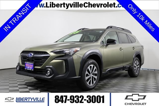 2025 Subaru Outback Premium's photo