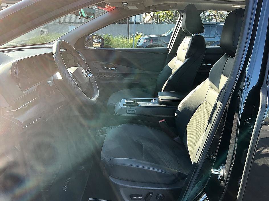 Used 2024 Northern Lights Metallic Nissan EVOLVE+ image 13