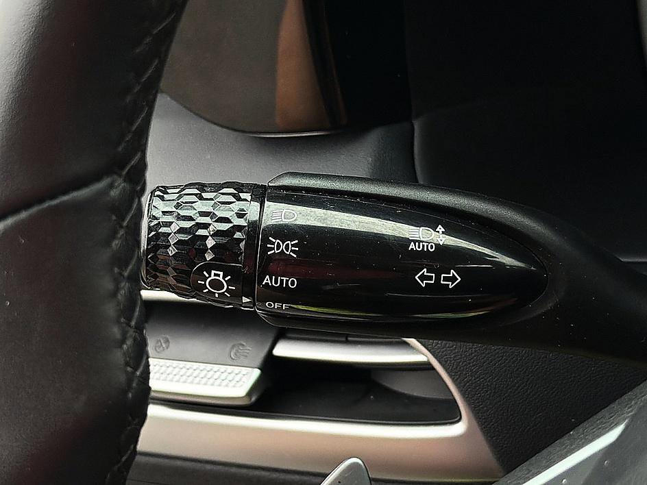 Used 2023 Abyss Black Pearl Hyundai SEL image 20
