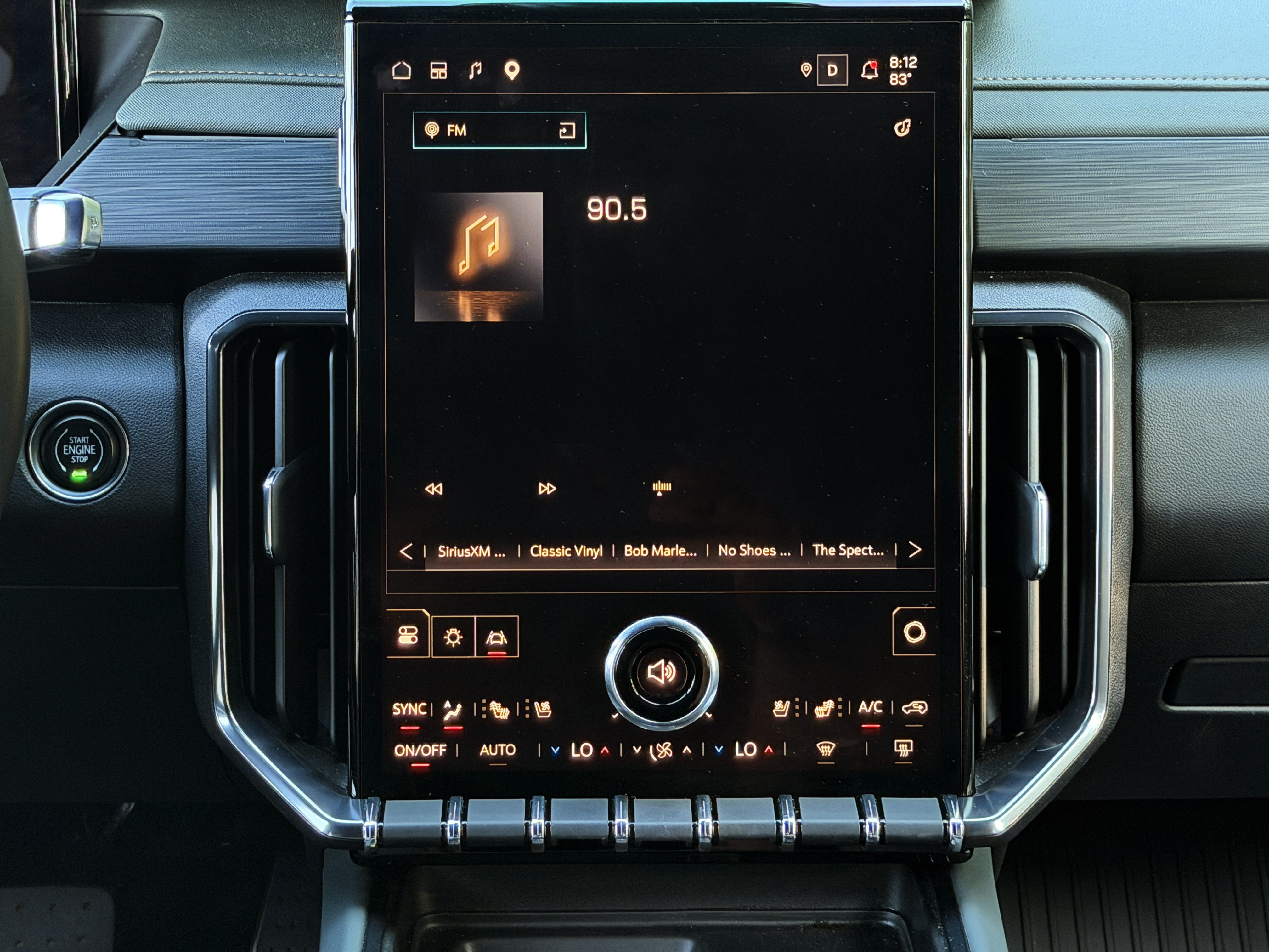 Used 2025 Sterling Metallic GMC AT4 image 12