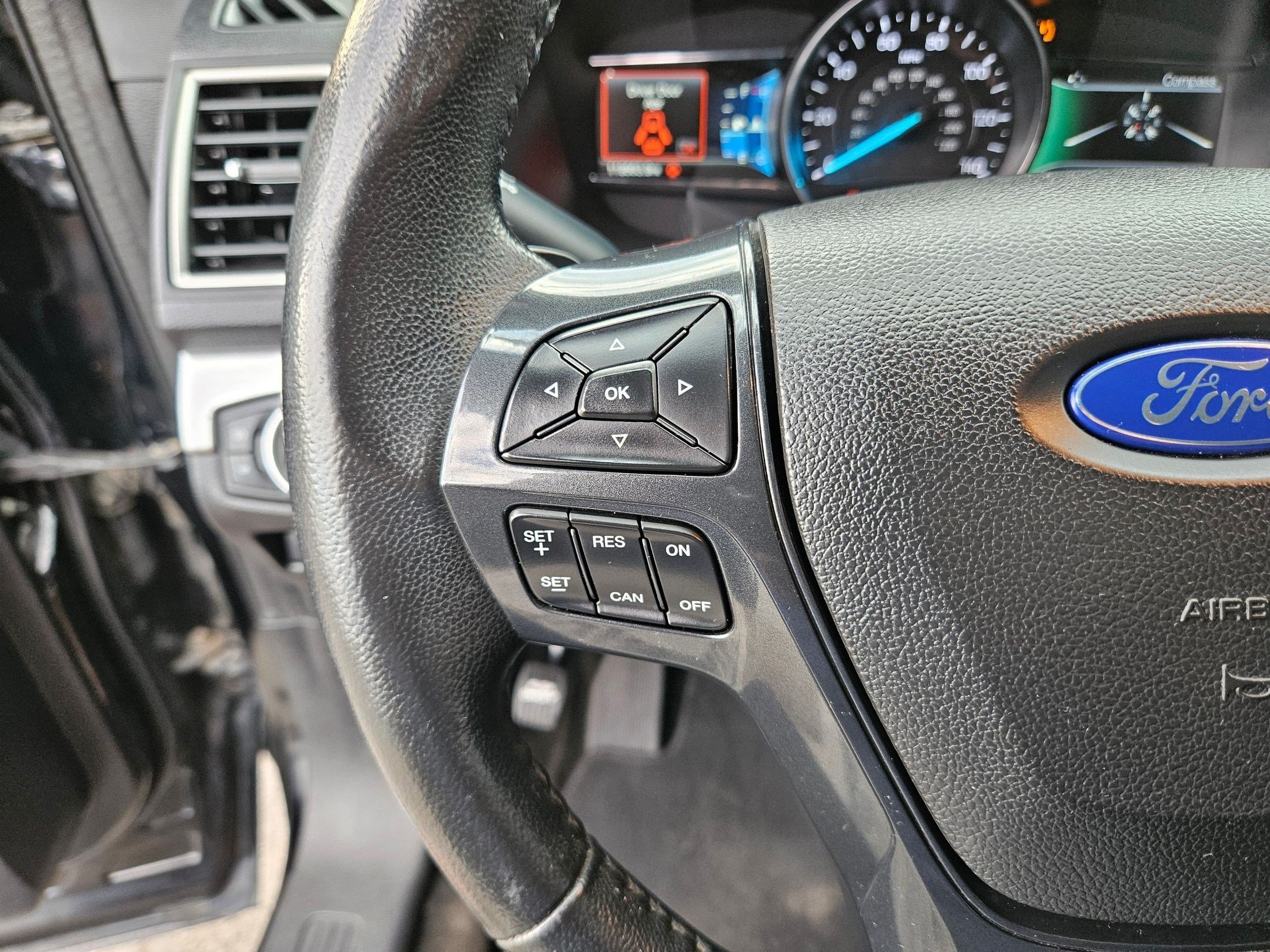 Used 2017 Shadow Black Ford XLT image 17
