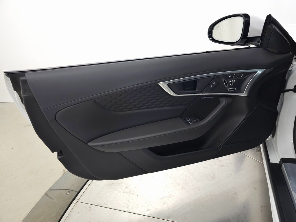 2024 JAGUAR F-TYPE - Image 13