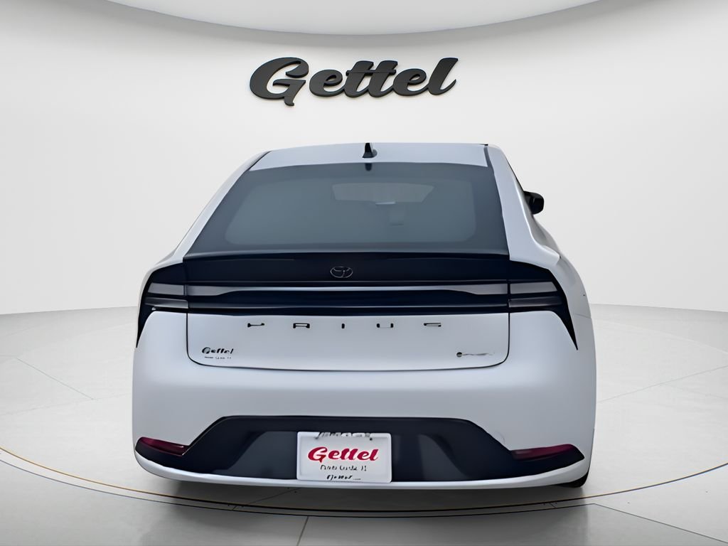 2026 Toyota Prius Plug-in Hybrid XSE - Photo 7