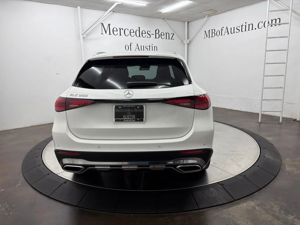 Certified Used 2026 White Mercedes-Benz GLC 300 image 7