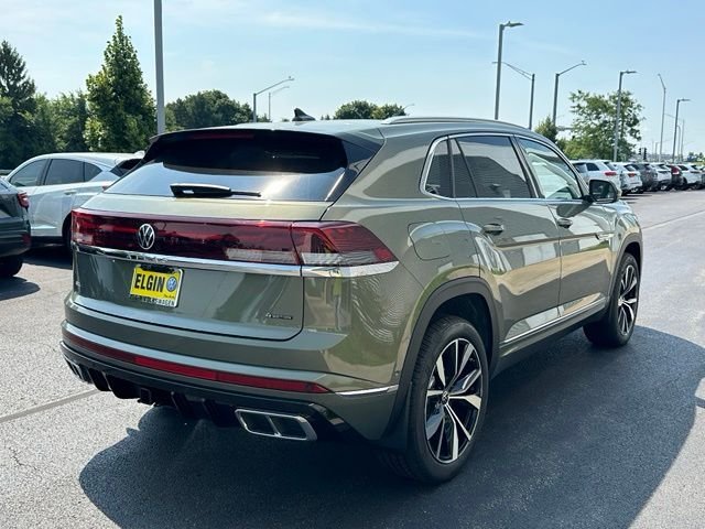 New 2026 Avocado Green Pearl Volkswagen 2.0T SEL Premium R-Line image 4