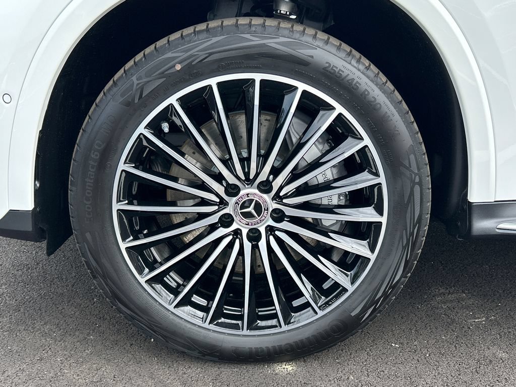 New 2026 Polar White Mercedes-Benz GLC 300 image 70
