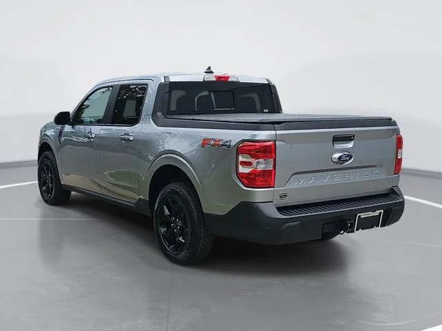 Used 2024 Silver Ford Lariat image 5