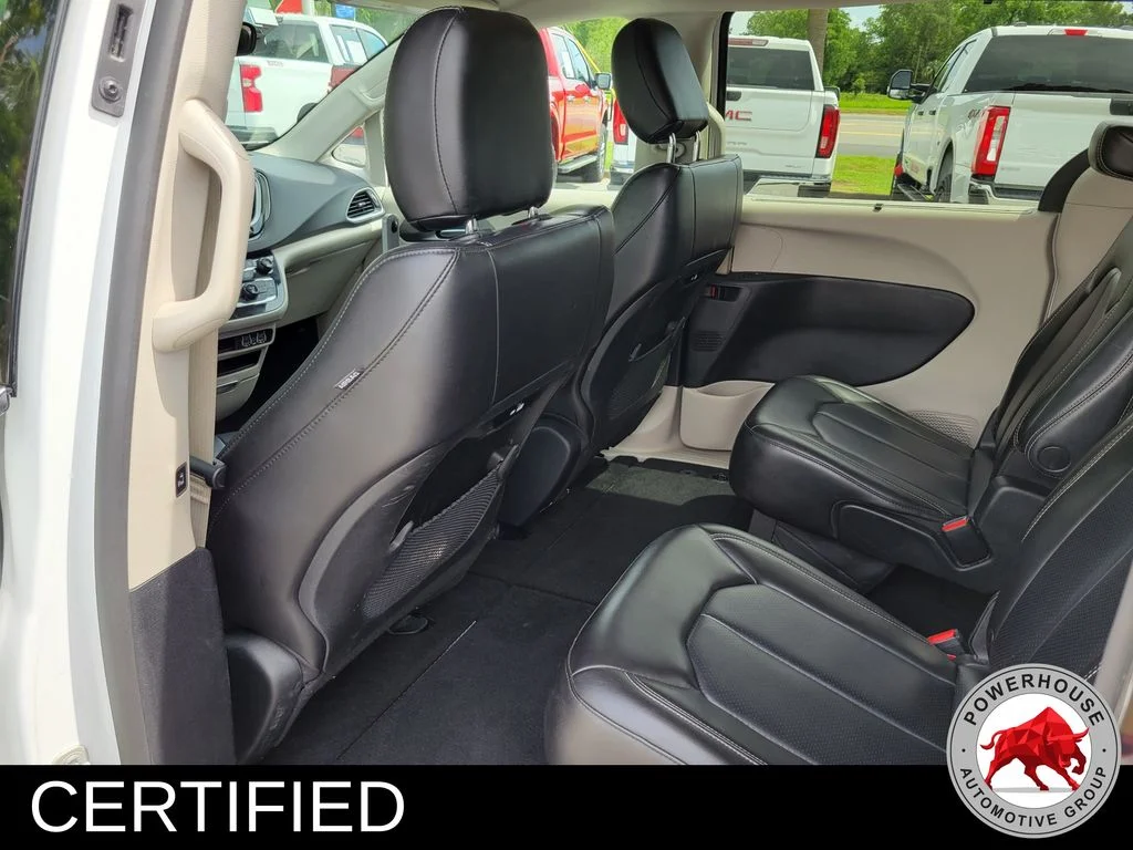 Used 2023 White Chrysler Touring L image 15