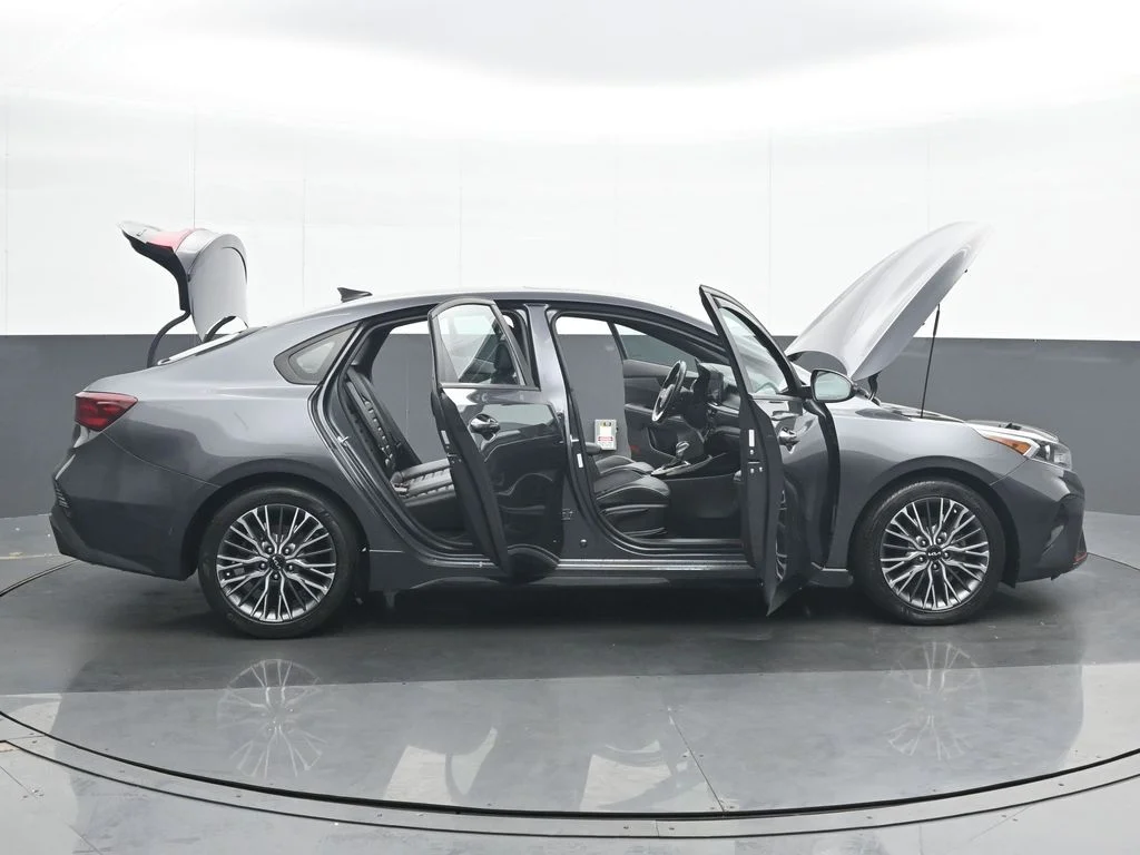 Used 2023 Gray Kia GT-Line image 37