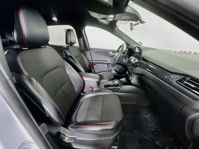 2025 Ford Escape ST-Line - Photo 37