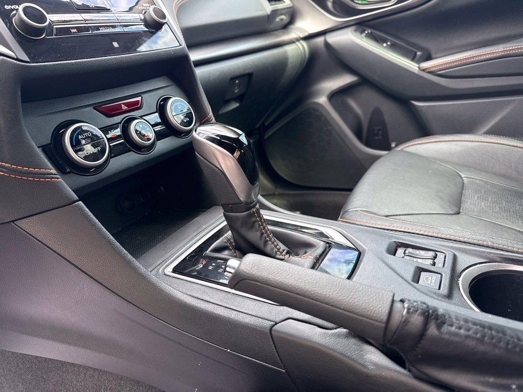 Used 2019 Crystal Black Silica Subaru 2.0i Limited image 16