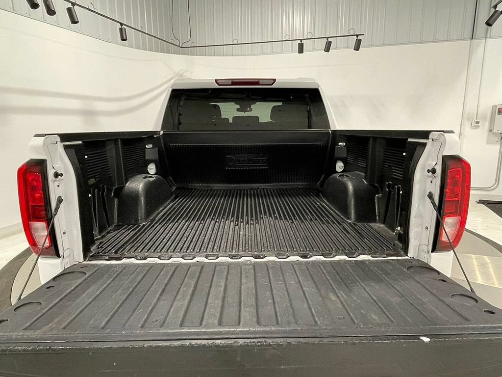 Used 2023 Summit White GMC Elevation image 5