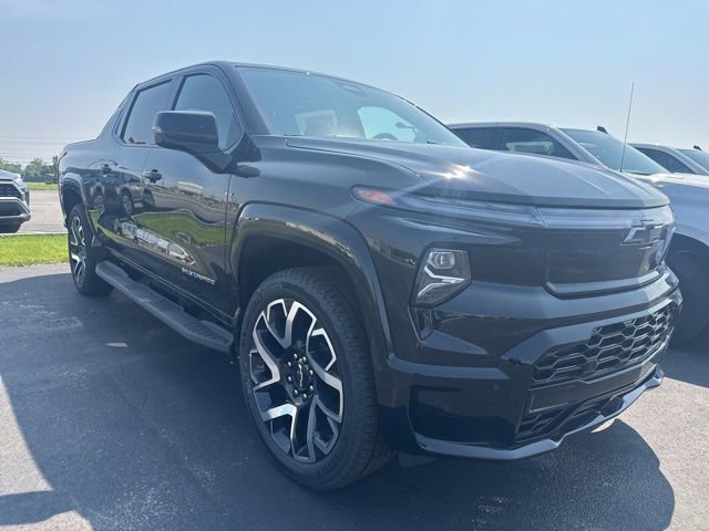 2025 Chevrolet Silverado EV RST - Photo 5