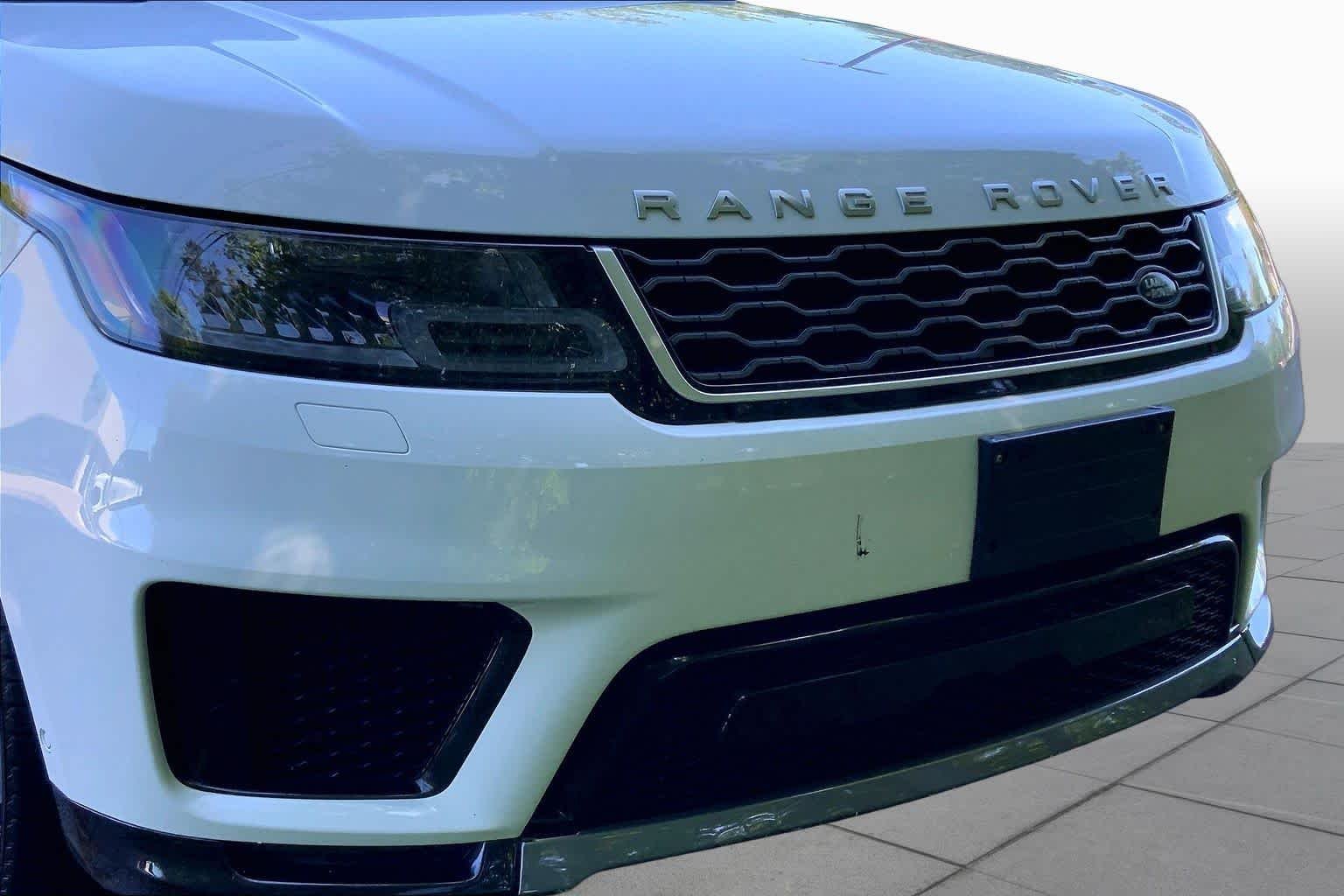 Used 2018 Fuji White Land Rover HSE image 29