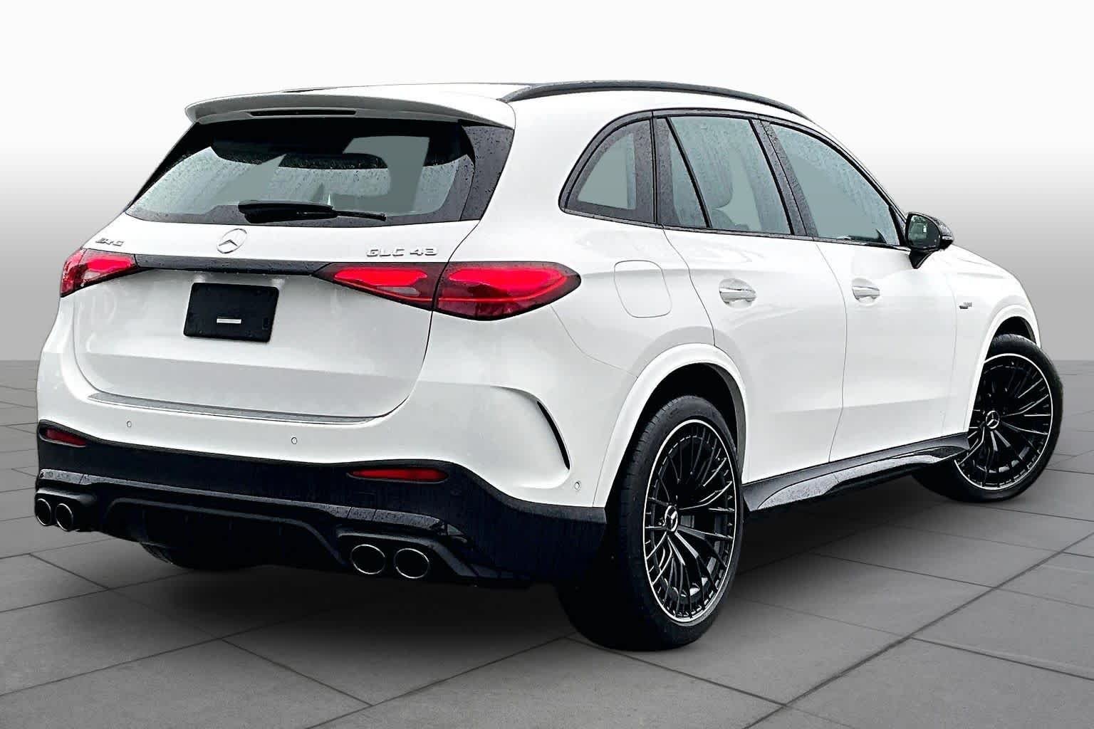 Certified Used 2025 Polar White Mercedes-Benz AMG® GLC 43 image 25