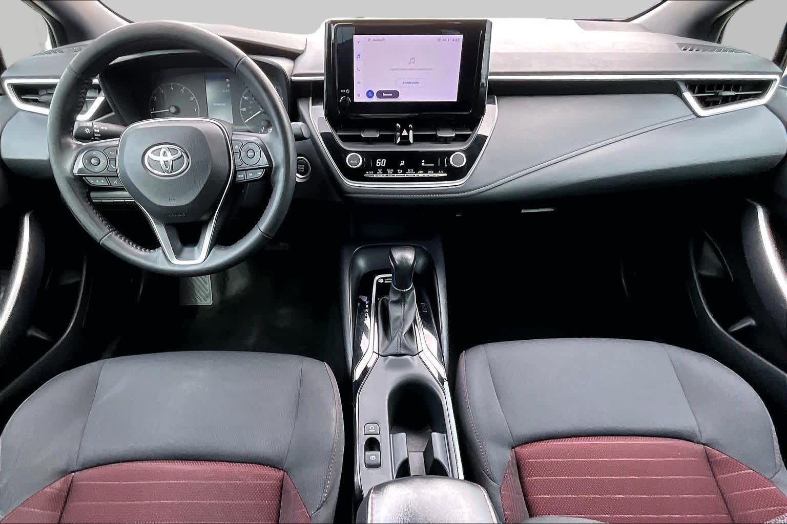 Used 2023 Ice Cap Toyota SE image 15