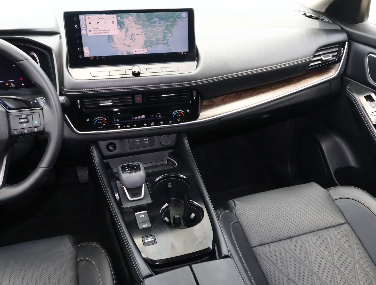 Used 2025 Everest White Pearl/Super Black Nissan Platinum image 11