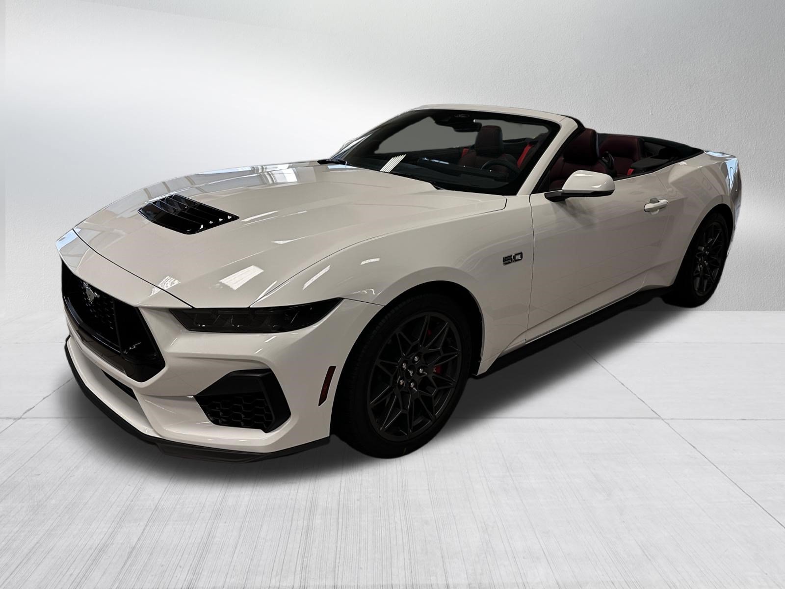 New 2026 Oxford White Ford GT Premium image 2