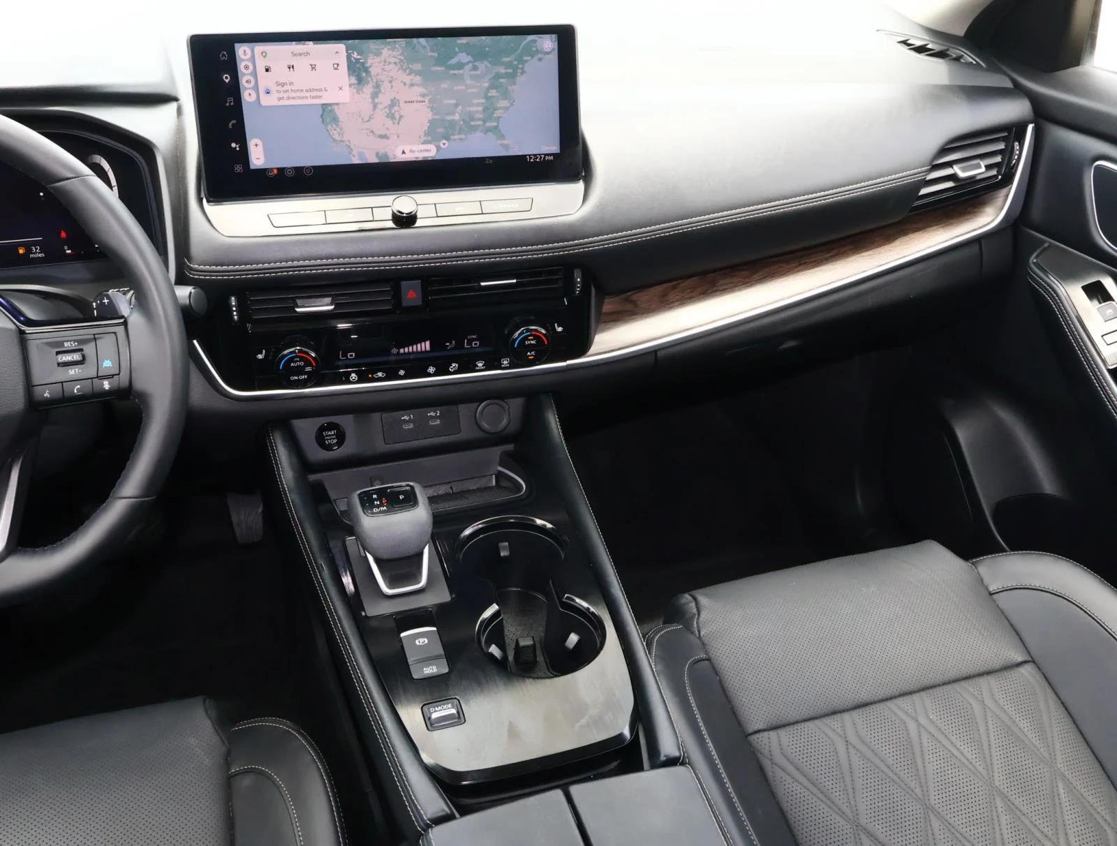 Used 2025 Everest White Pearl/Super Black Nissan Platinum image 11