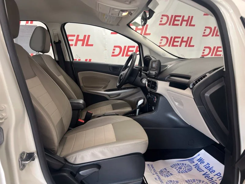 Used 2022 White Ford S image 12