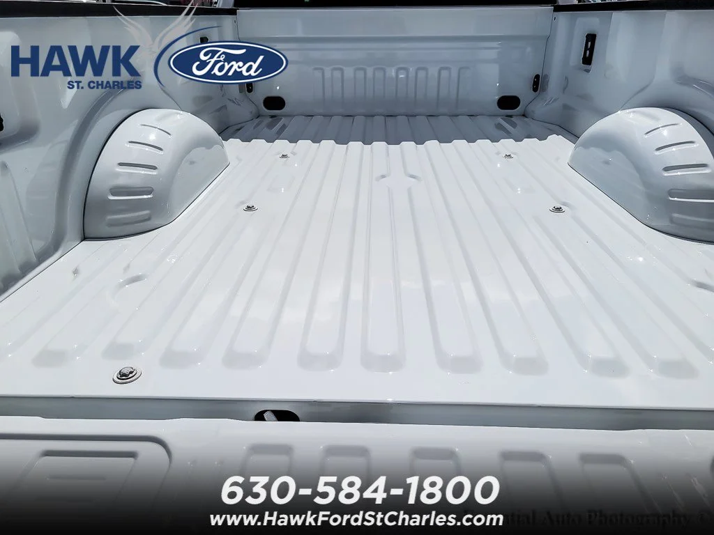 New 2025 Oxford White Ford F-350® XLT image 13