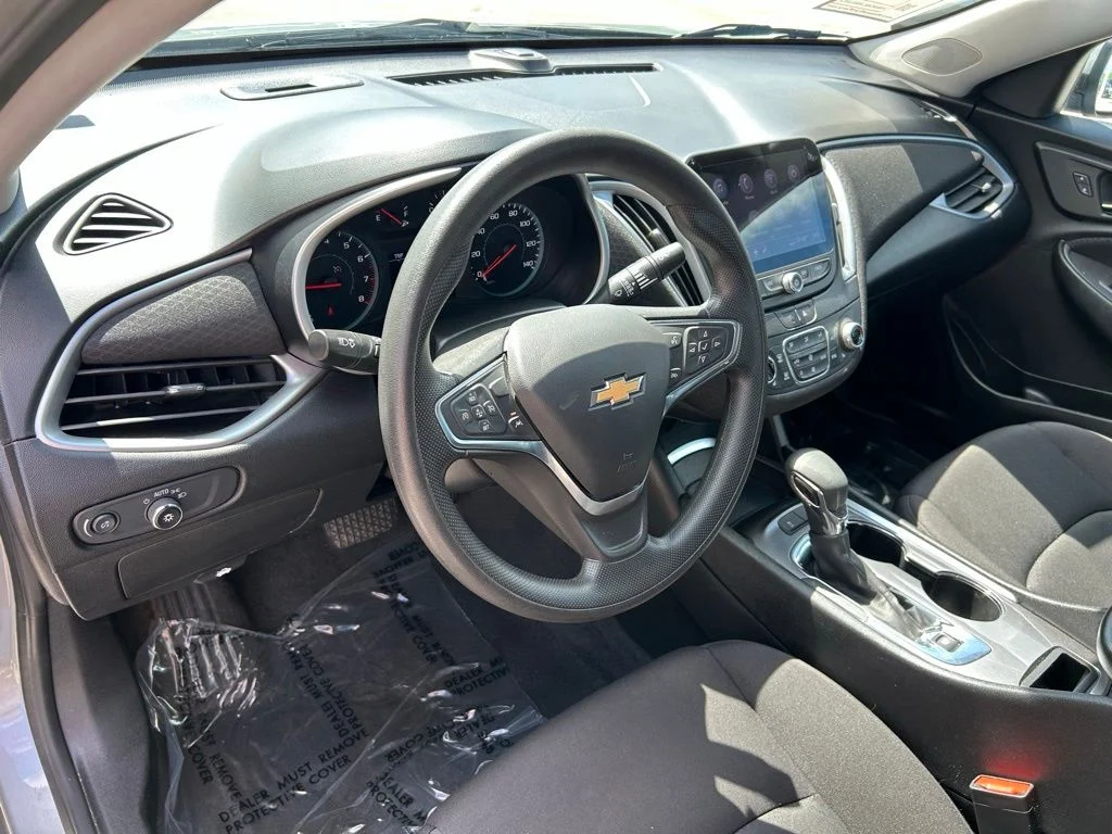 Used 2024 Gray Chevrolet LT image 22