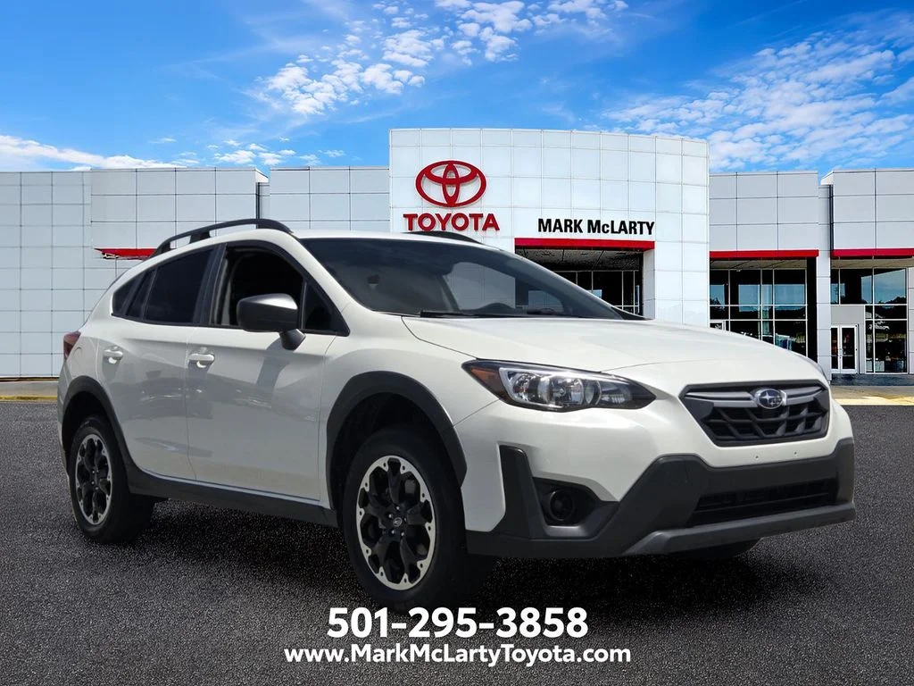 Used 2023 White Subaru Base image 7