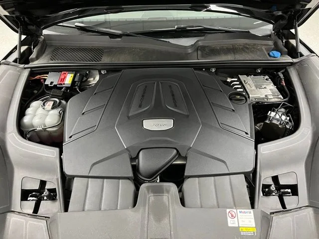 2022 Porsche Cayenne Platinum Edition - Photo 58