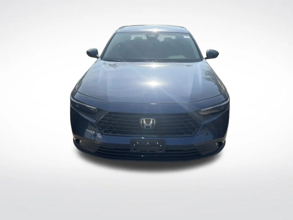 Used 2023 Meteorite Gray Metallic Honda EX image 3