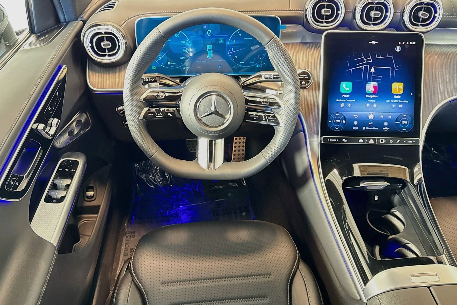 New 2026 MANUFAKTUR Alpine Grey Mercedes-Benz GLC 300 image 19