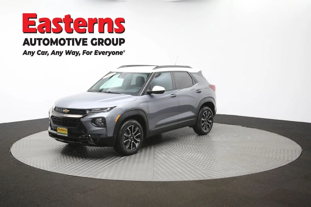 Used 2021 Gray Chevrolet ACTIV image 55