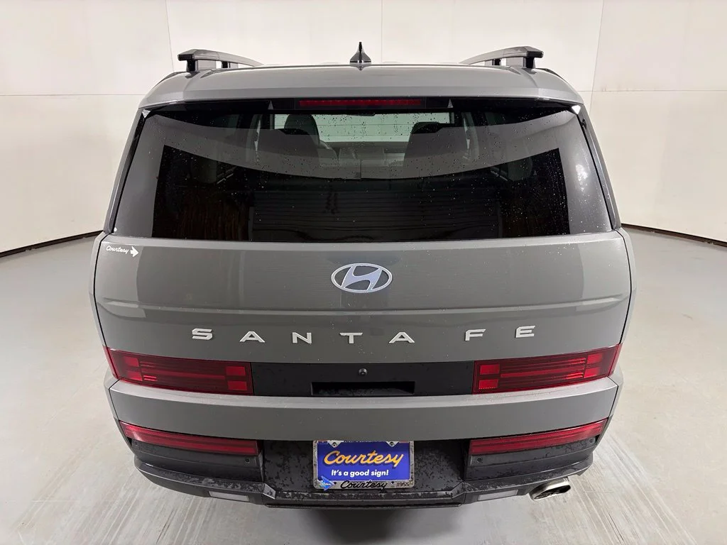 Used 2025 Gray Hyundai SEL image 7
