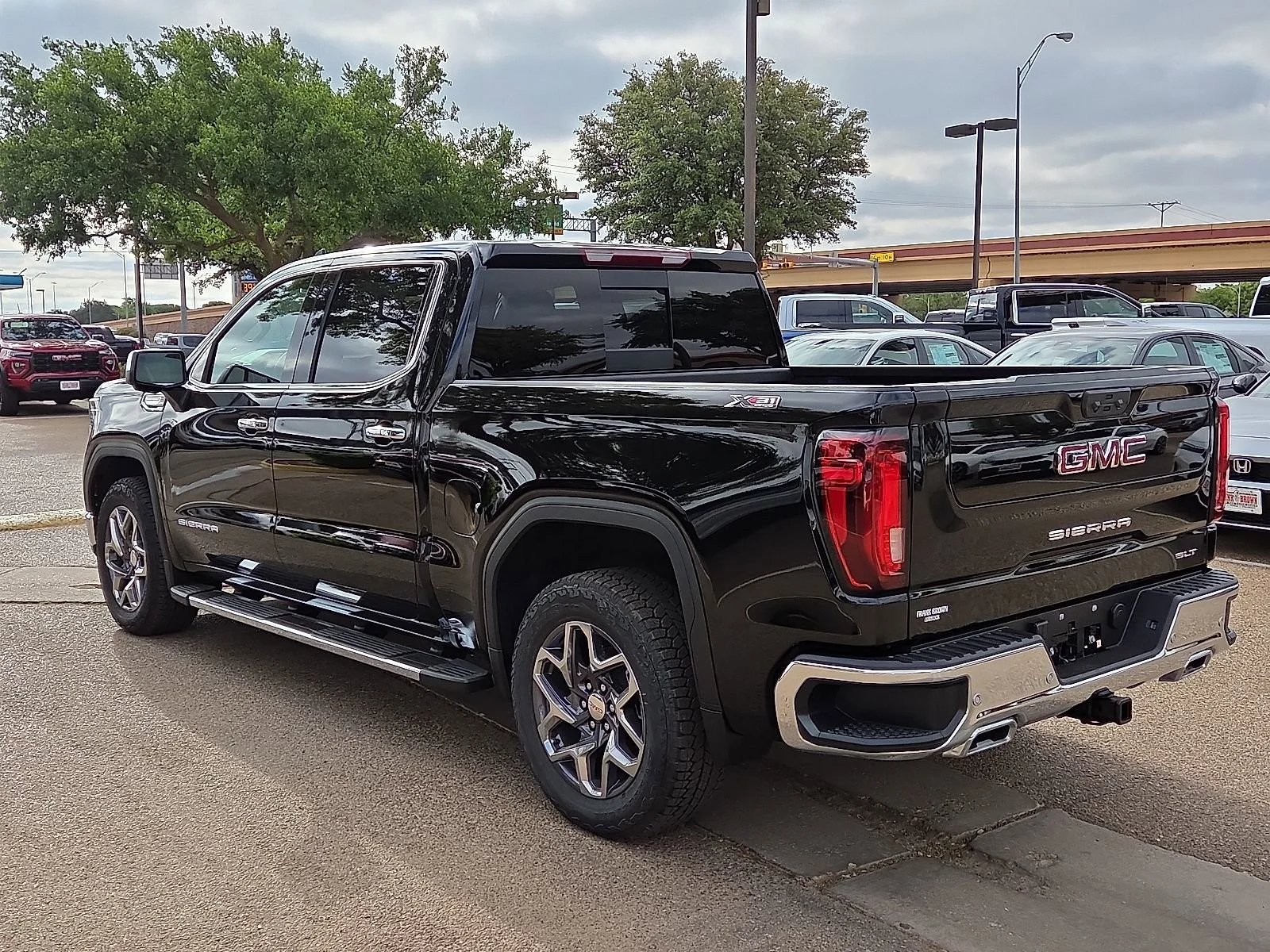 New 2026 Onyx Black GMC SLT image 3