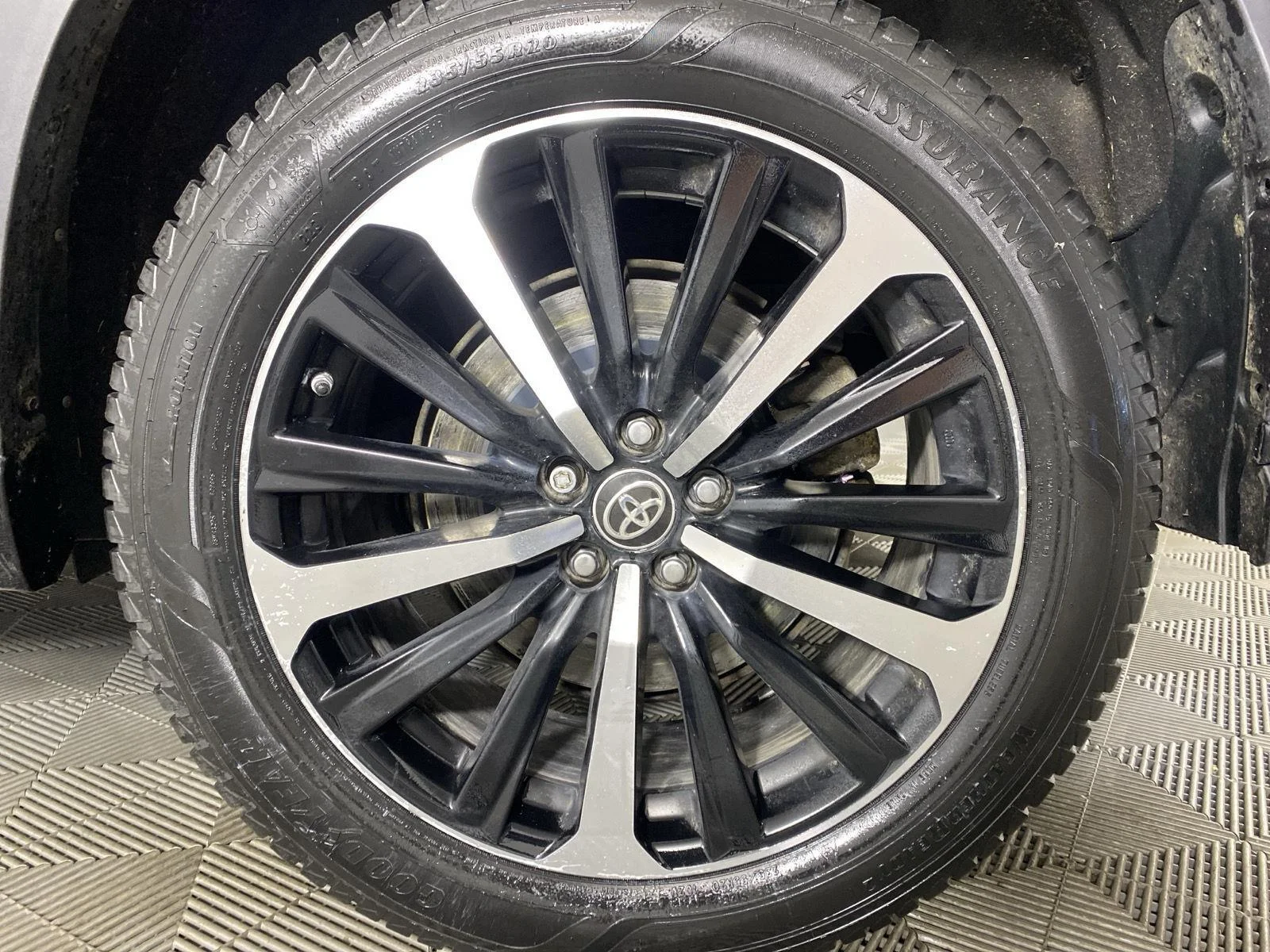 Used 2021 Midnight Black Metallic Toyota XSE image 19