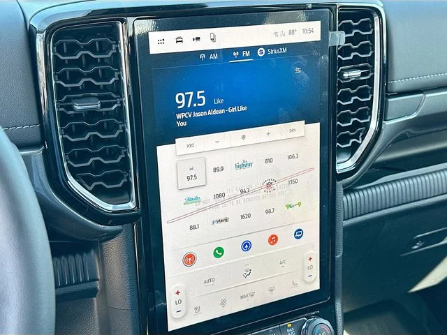 New 2026 Avalanche Ford Lariat image 10