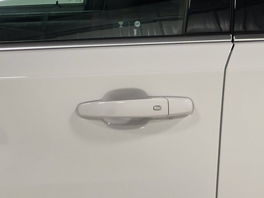Used 2023 White Chevrolet LT image 17
