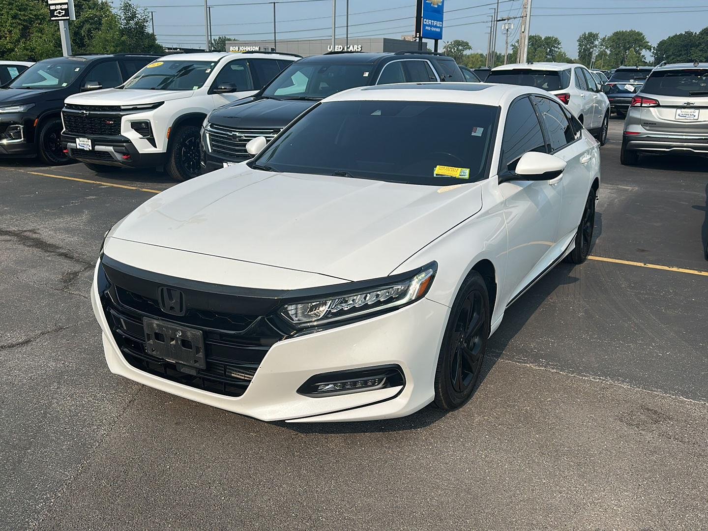 Used 2020 Platinum White Pearl Honda EX-L image 5