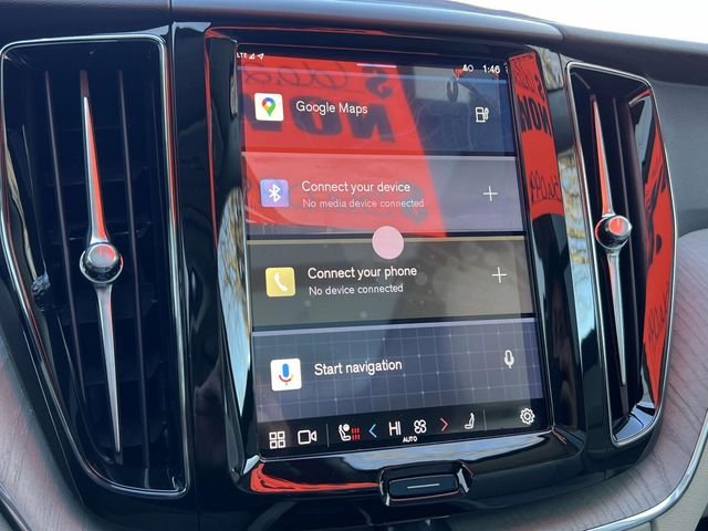 2025 Volvo XC60 Plus - Photo 27