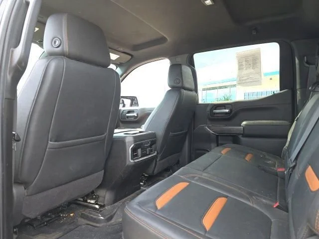 Used 2021 EBONY TWILIGHT METALLIC GMC AT4 image 8