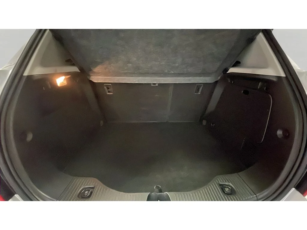 Used 2020 Silver Ice Metallic Chevrolet LT image 16