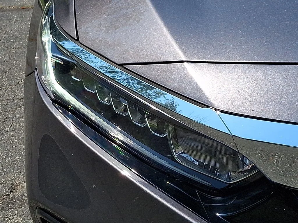 2020 Honda Accord EX - Photo 9