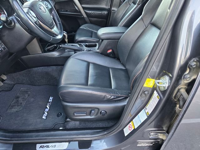 Used 2016 Gray Toyota SE image 16