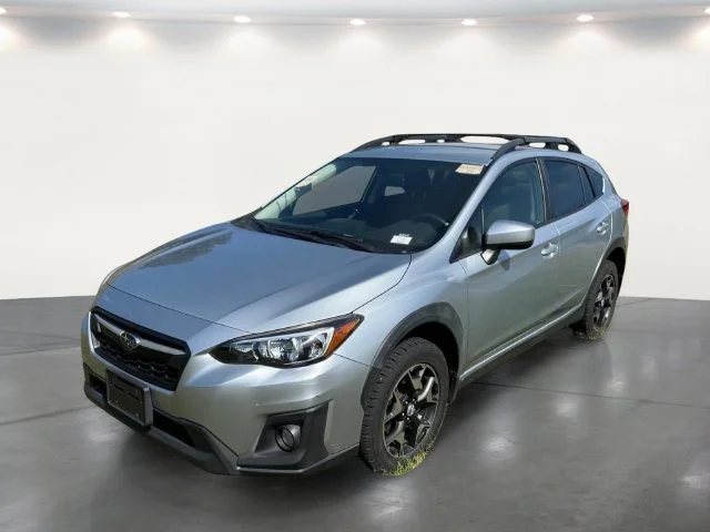 Used 2018 Silver Subaru 2.0i Premium image 2