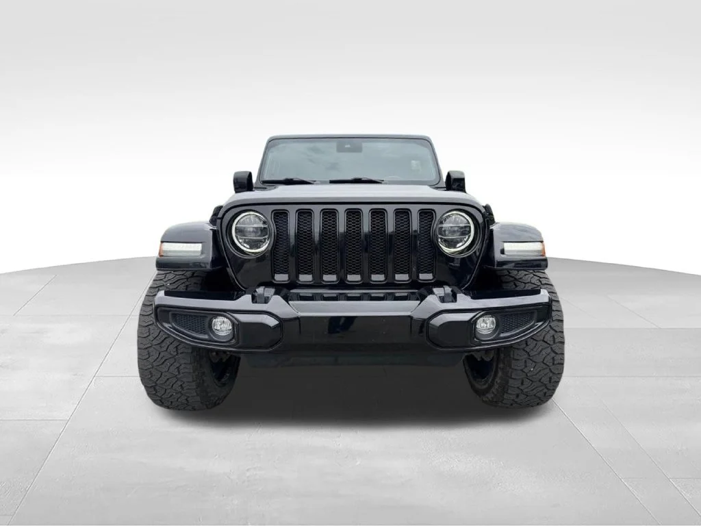 Used 2021 Black Jeep Unlimited Sahara image 8